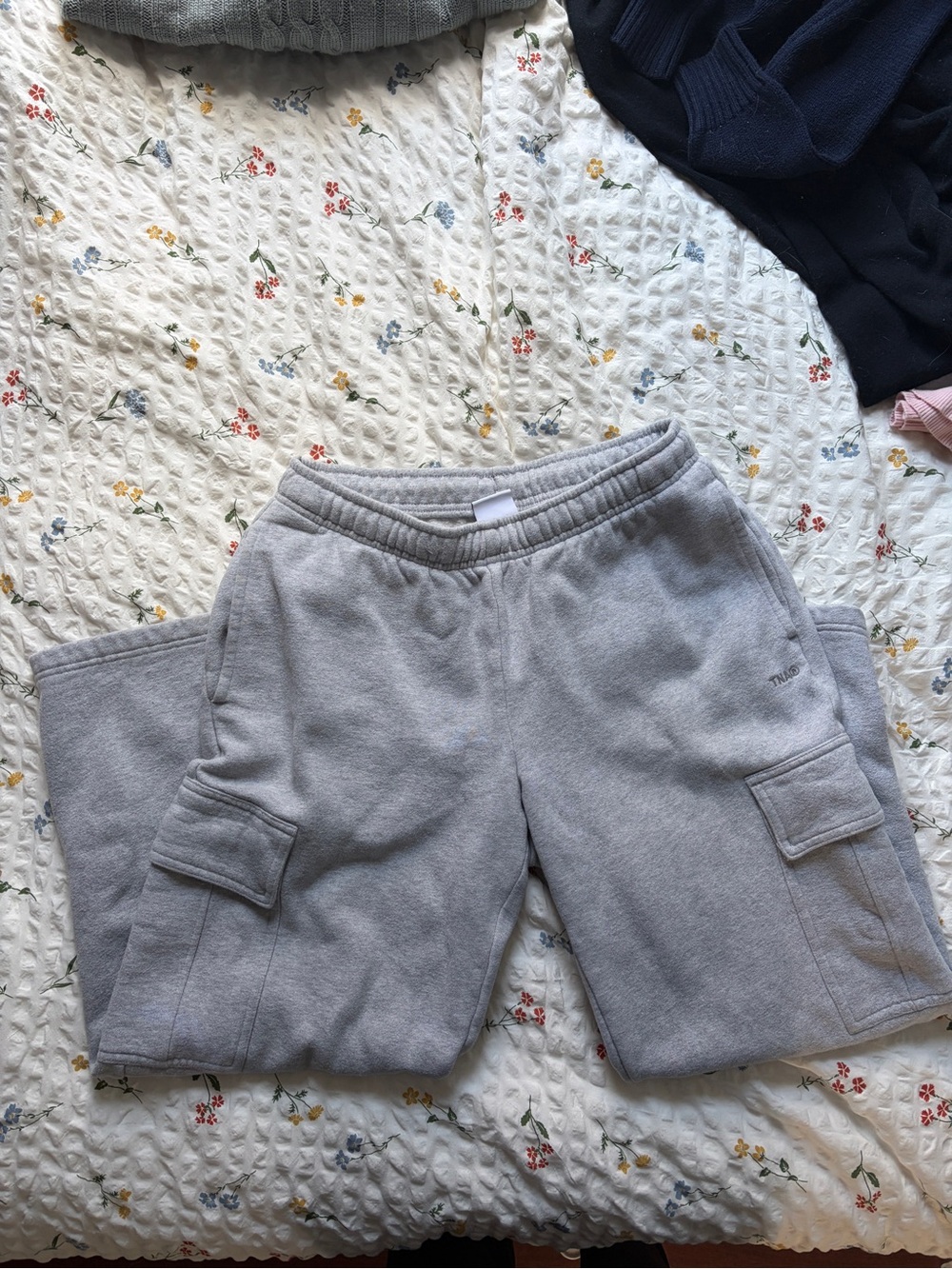 TNA Light Grey Cargo Sweatpants